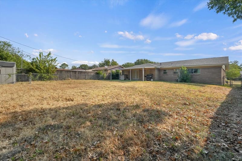 813 Jerry Lane, Bedford TX 76022 - Photo 27