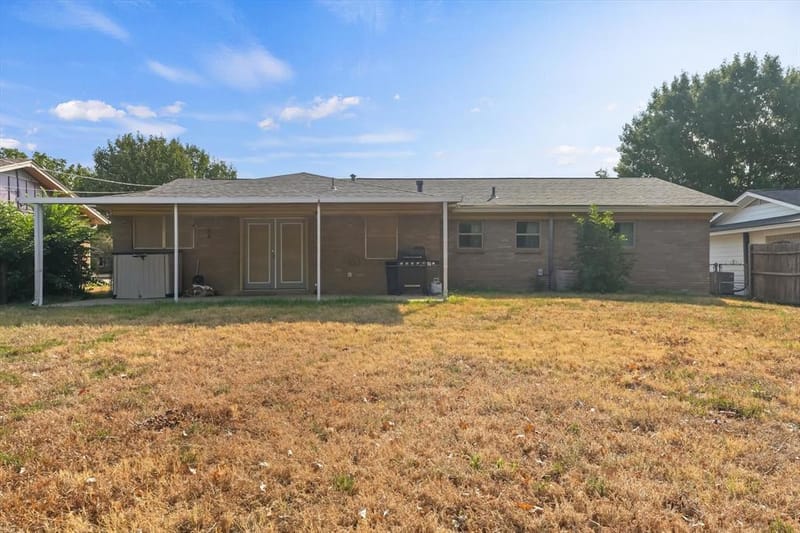 813 Jerry Lane, Bedford TX 76022 - Photo 26