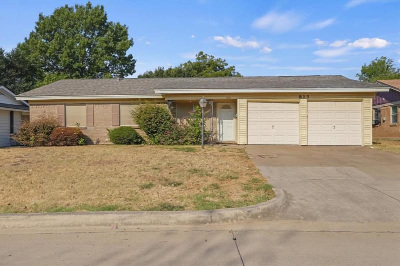 813 Jerry Lane, Bedford TX 76022 - Photo 3
