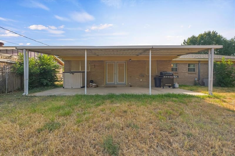 813 Jerry Lane, Bedford TX 76022 - Photo 24