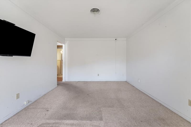 813 Jerry Lane, Bedford TX 76022 - Photo 15