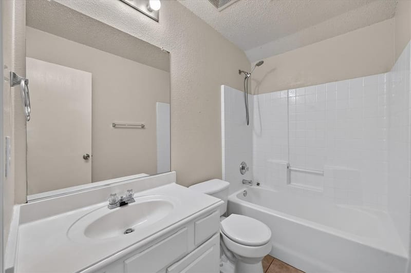 844 Canyon Cove Drive, Burleson TX 76028 - Photo 15