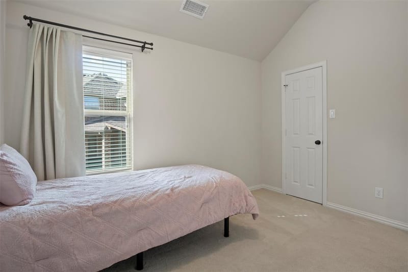 419 Paluxy Drive, Irving TX 75039 - Photo 22
