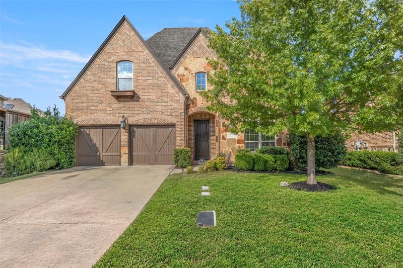 419 Paluxy Drive, Irving TX 75039