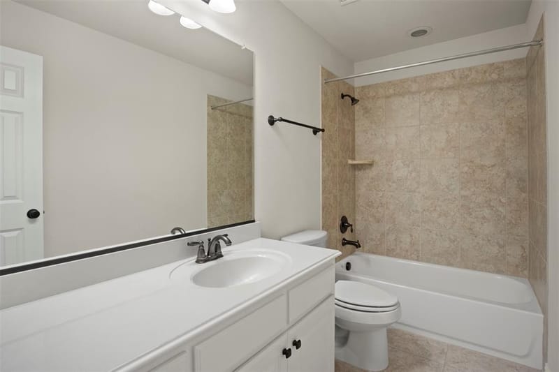 419 Paluxy Drive, Irving TX 75039 - Photo 28