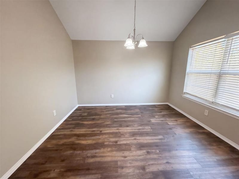 809 Canyon Cove Drive, Burleson TX 76028 - Photo 26