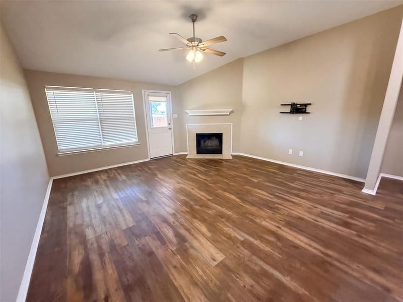 809 Canyon Cove Drive, Burleson TX 76028 - Photo 3