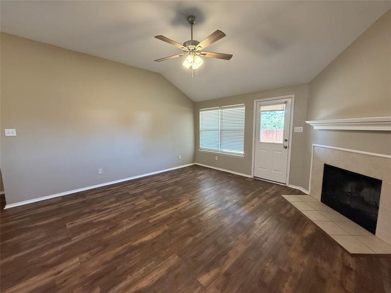 809 Canyon Cove Drive, Burleson TX 76028 - Photo 25