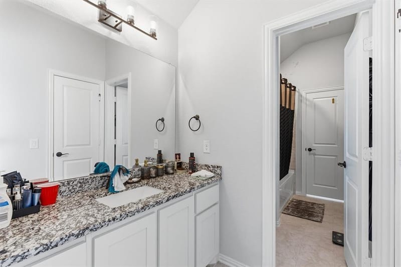 1959 Cedarwood Drive, Glenn Heights TX 75154 - Photo 9