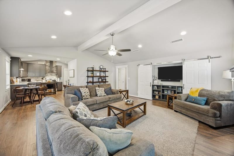 10455 Comanche, Wills Point TX 75169 - Photo 13