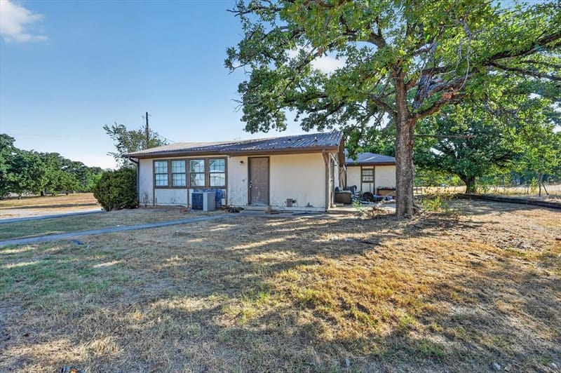 2332 County Road 411, Alvarado TX 76009 - Photo 12