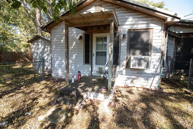 441 Lazy Acres Circle, Pottsboro TX 75076