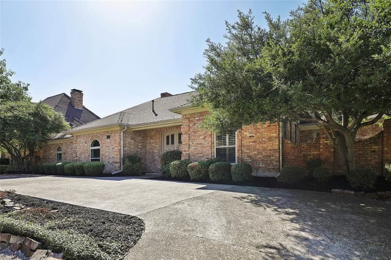 5716 Plumtree Drive, Dallas TX 75252