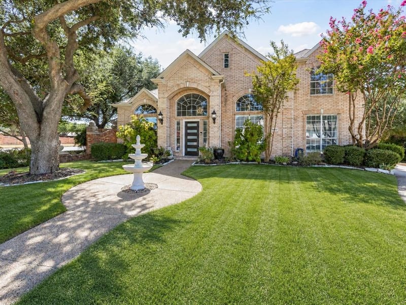 6400 Bermuda Dunes Drive, Plano TX 75093 - Photo 3