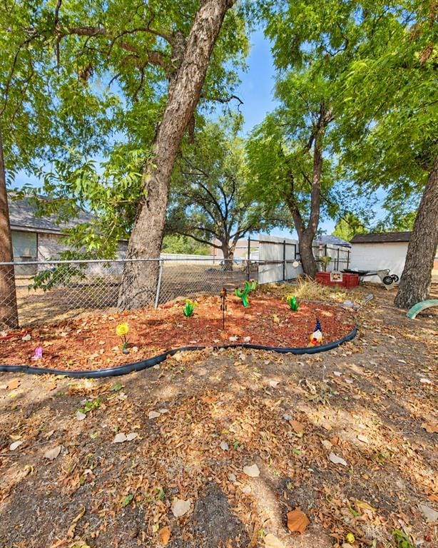 800 Kerry Lane, Azle TX 76020 - Photo 29