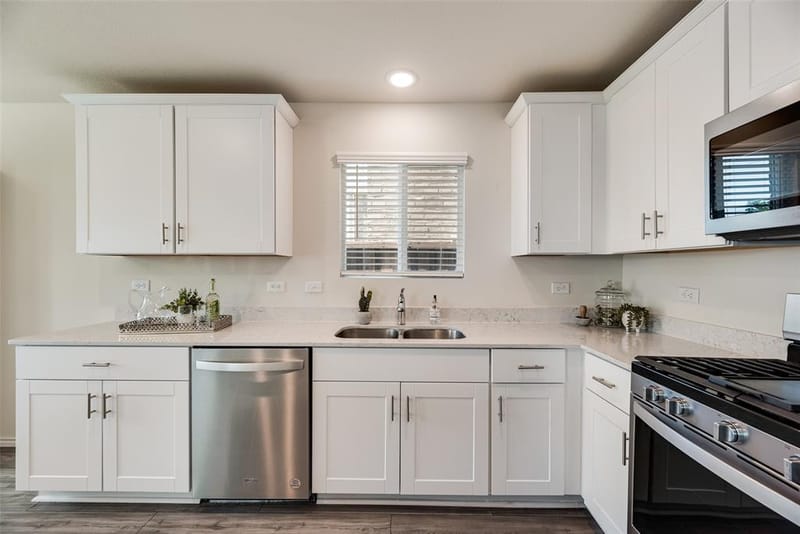 7005 Adderly Road, Pilot Point TX 76258 - Photo 14