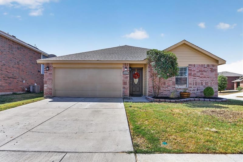 12933 Azure Heights Place, Rhome TX 76078 - Photo 15