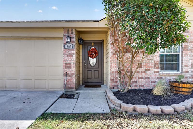 12933 Azure Heights Place, Rhome TX 76078 - Photo 4