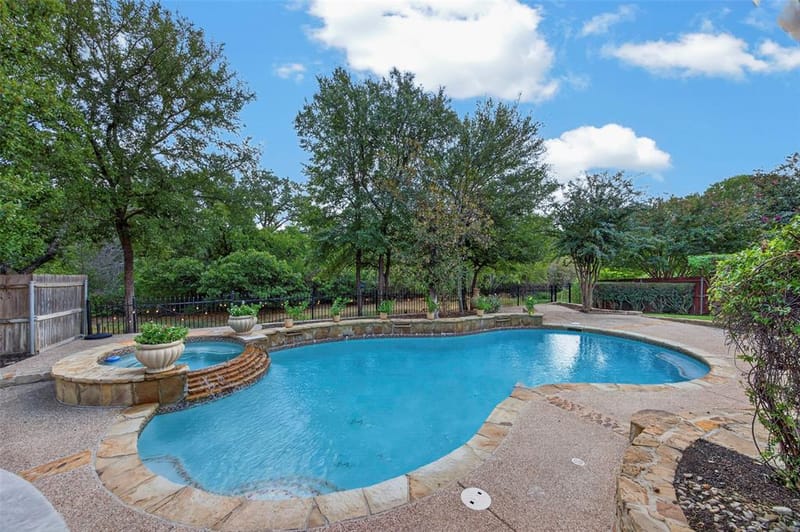 2204 Castle View Road, Mansfield TX 76063 - Photo 31