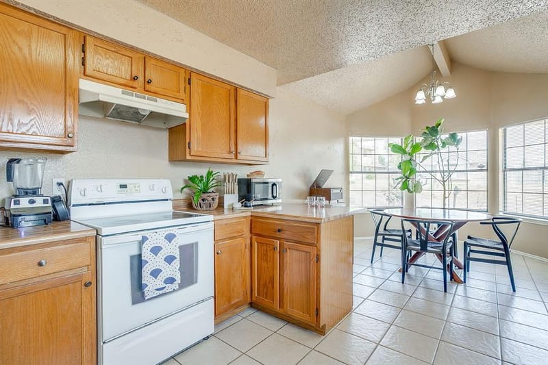 10009 Leatherwood Drive, Fort Worth TX 76108 - Photo 7