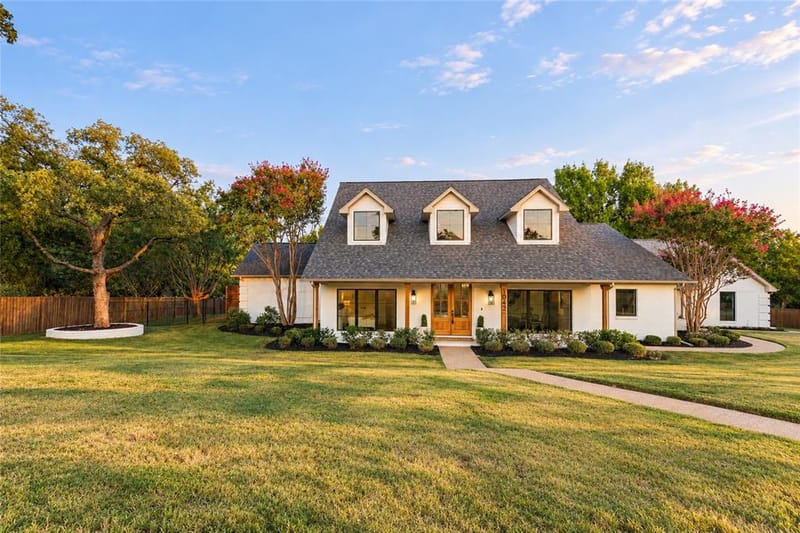 1042 Diamond Boulevard, Southlake TX 76092 - Photo 3