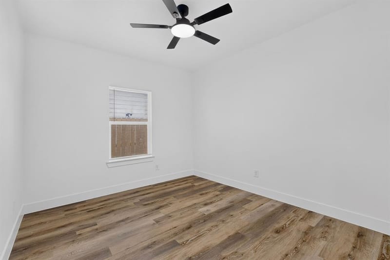 1308 E Collin Street, Corsicana TX 75110 - Photo 26