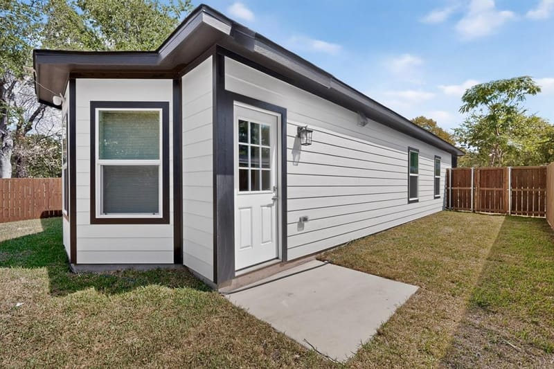 1308 E Collin Street, Corsicana TX 75110 - Photo 33