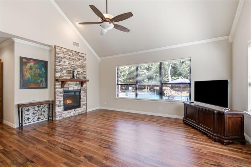 2050 E Oak Shores Drive, Cross Roads TX 76227 - Photo 16