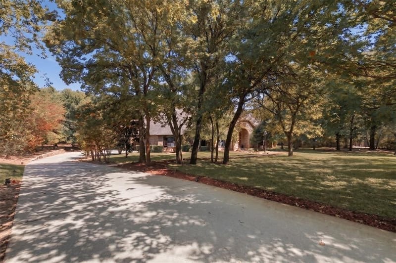 2050 E Oak Shores Drive, Cross Roads TX 76227 - Photo 5
