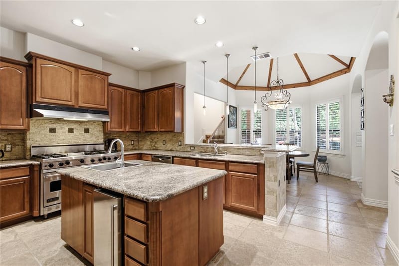 2050 E Oak Shores Drive, Cross Roads TX 76227 - Photo 11