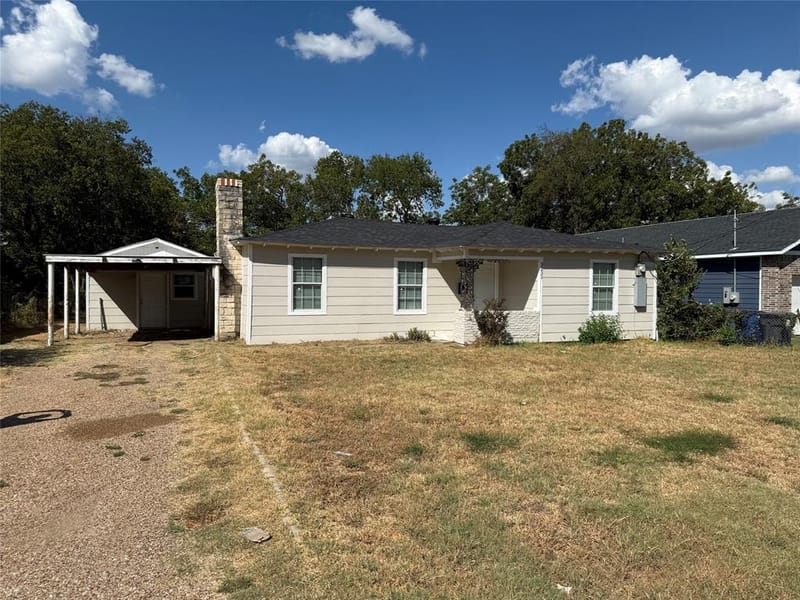 3233 Springview Avenue, Dallas TX 75216