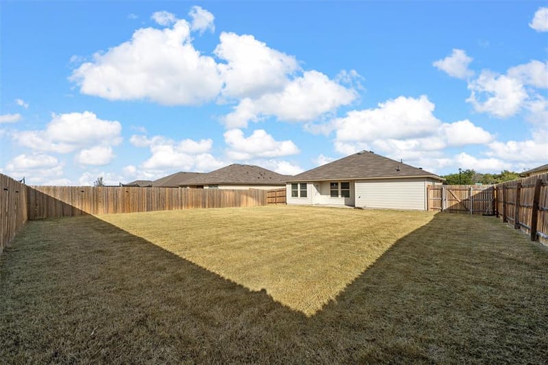 7100 Guadalupe Road, Waco TX 76633 - Photo 14