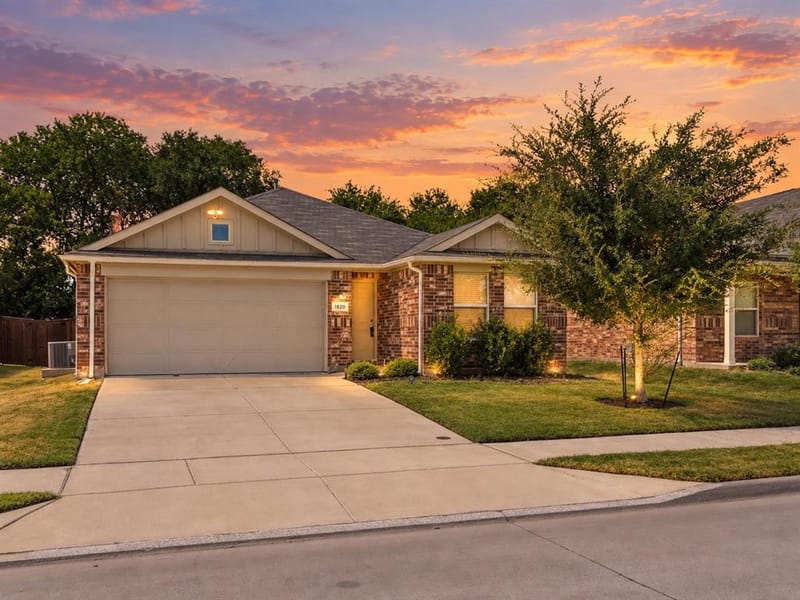 1520 Claireborne Court, Little Elm TX 75068
