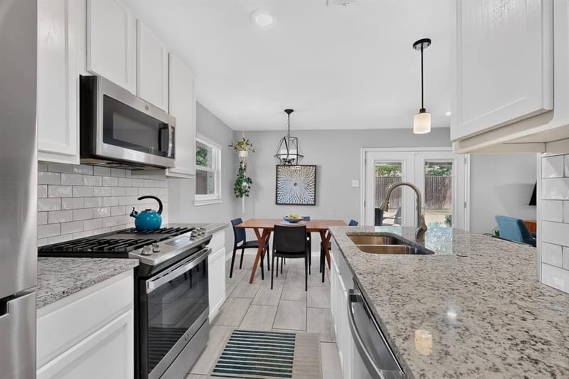 8632 Kingspoint Drive, Dallas TX 75238 - Photo 12