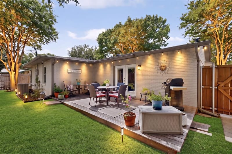 8632 Kingspoint Drive, Dallas TX 75238 - Photo 3