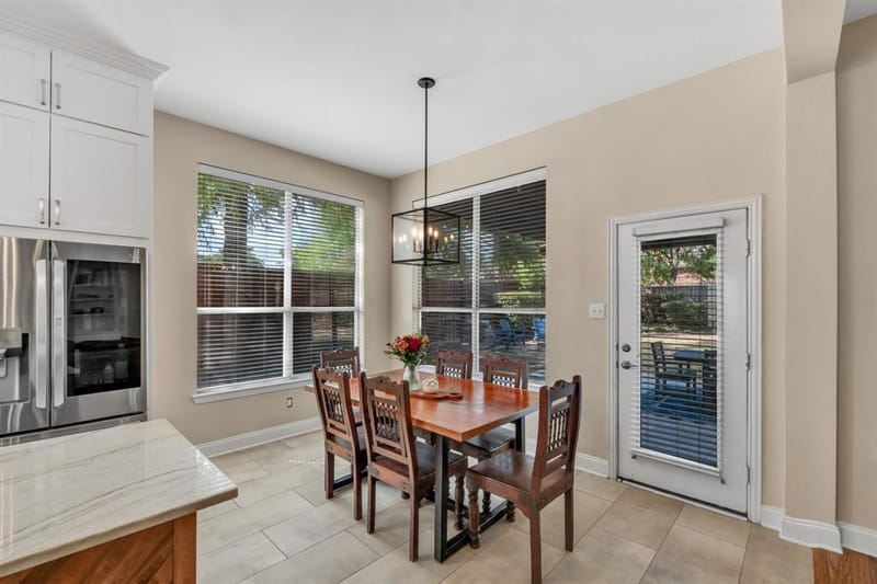 1620 McGreg Lane, Carrollton TX 75010 - Photo 11