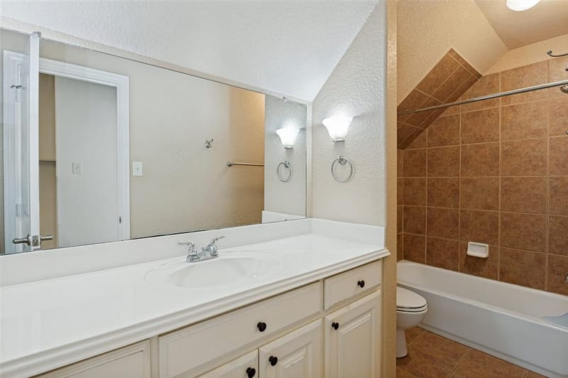 806 Cobblestone Court, Cedar Hill TX 75104 - Photo 26
