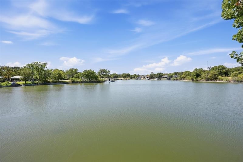 817 Brazos Harbor Circle, Granbury TX 76048 - Photo 23