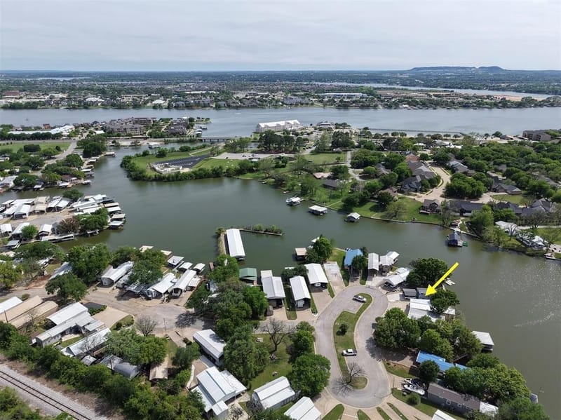 817 Brazos Harbor Circle, Granbury TX 76048 - Photo 40