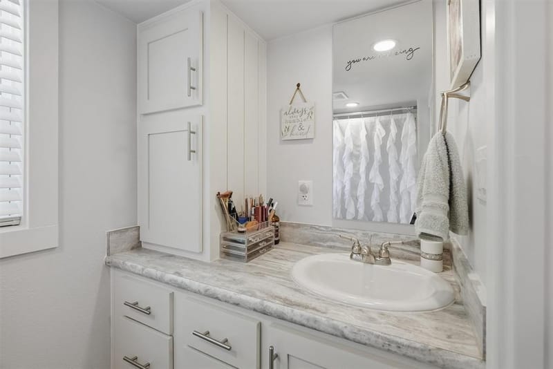 817 Brazos Harbor Circle, Granbury TX 76048 - Photo 21