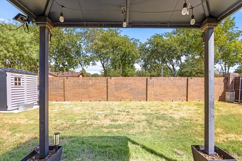 433 Starboard Drive, Crowley TX 76036 - Photo 27