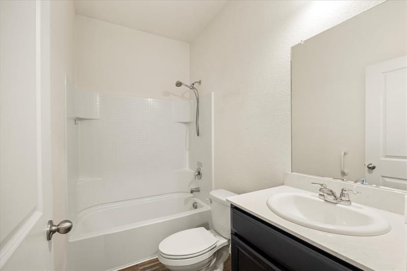 433 Starboard Drive, Crowley TX 76036 - Photo 18