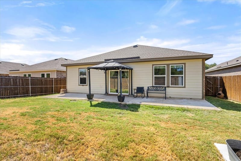 433 Starboard Drive, Crowley TX 76036 - Photo 25