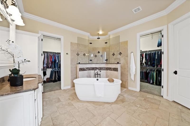 120 Kyle Court, Double Oak TX 75077 - Photo 17