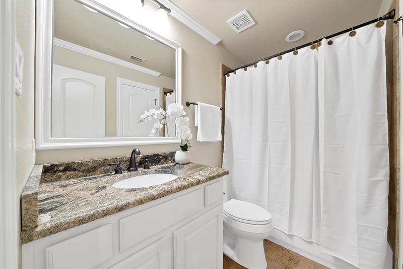 120 Kyle Court, Double Oak TX 75077 - Photo 29
