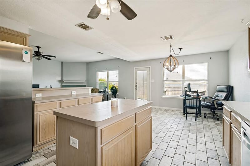 704 Nancy Drive, Royse City TX 75189 - Photo 10