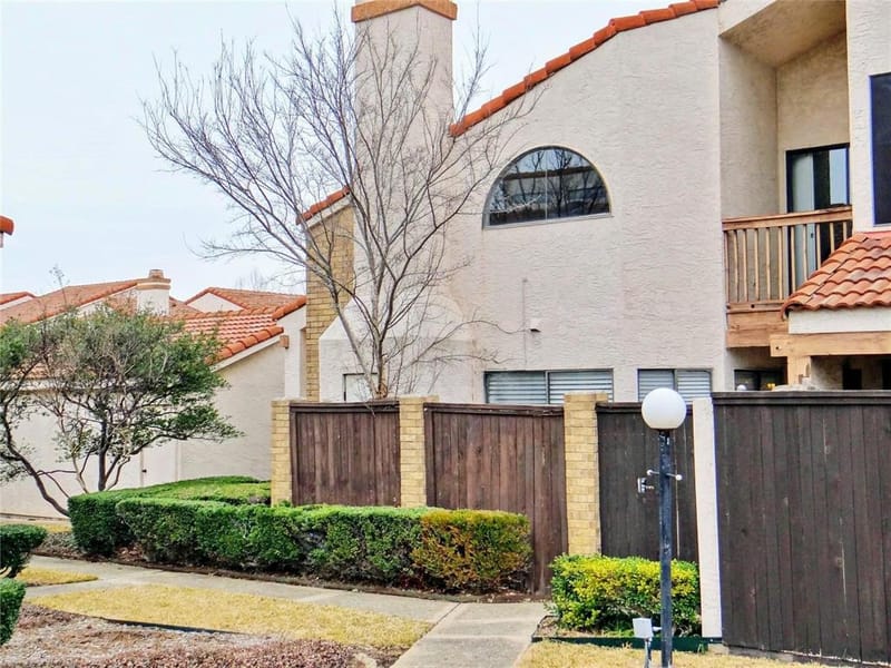 517 Ranch Trail # 127, Irving TX 75063 - Photo 2