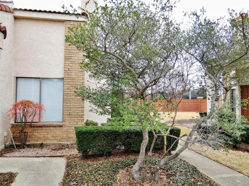 517 Ranch Trail # 127, Irving TX 75063