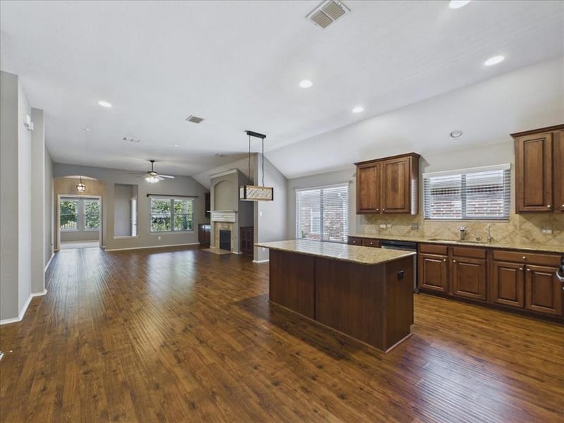 15737 Landing Creek Lane, Fort Worth TX 76262 - Photo 35