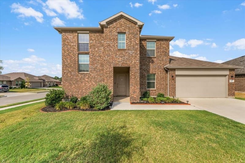344 Valentine Court, Burleson TX 76028 - Photo 2